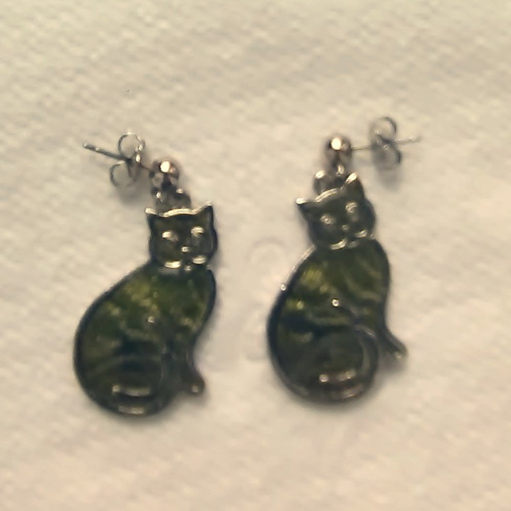 CAT/ pierced earrings